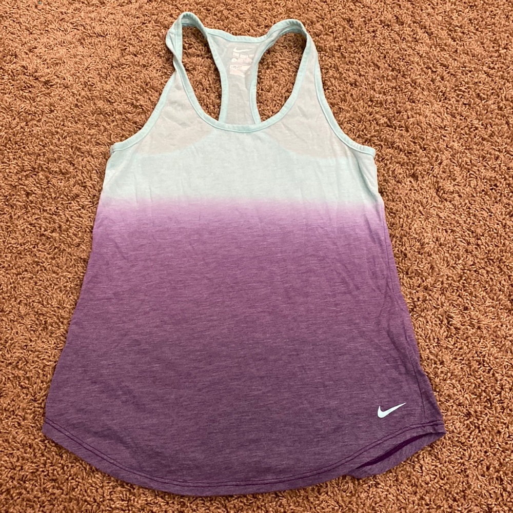 Nike workout tank